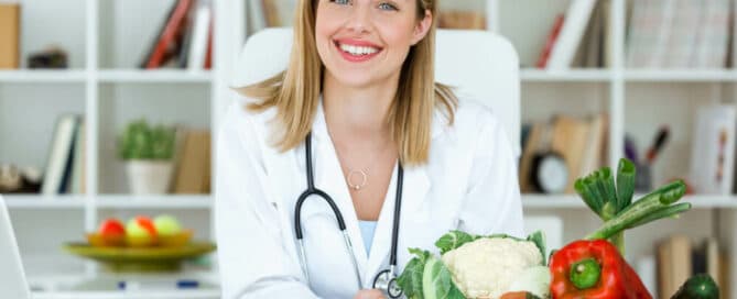 Going to a Nutritionist - How to Live Younger